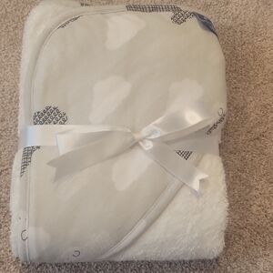 Cozy Cream Cloud Blanket